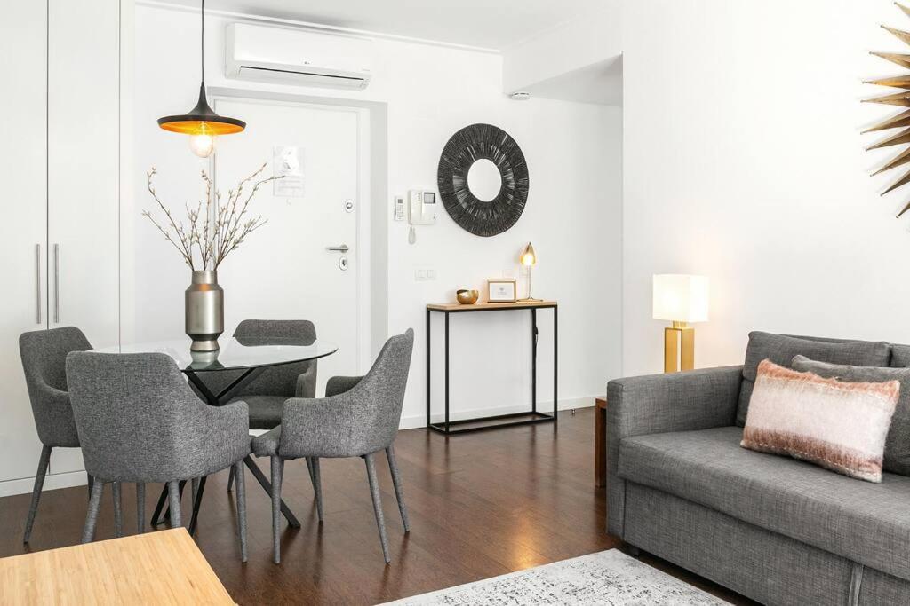 Lisbon Metro & Pool Apartment Exterior photo