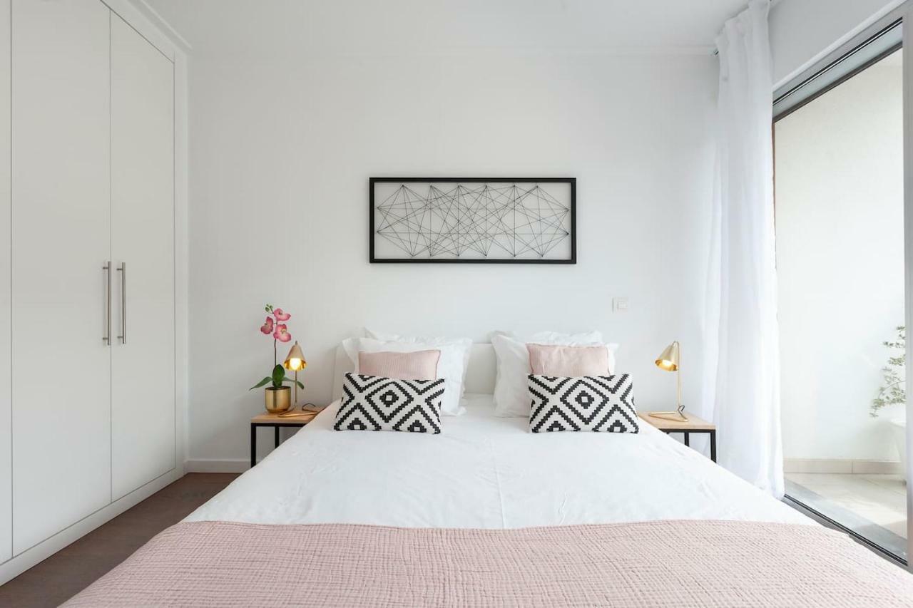 Lisbon Metro & Pool Apartment Exterior photo